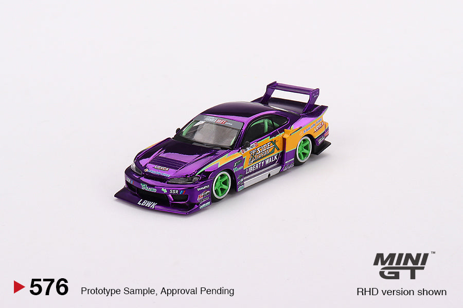 (Preorder) Mini GT 1:64 Nissan Silvia S15 LB-Super Silhouette #555 202