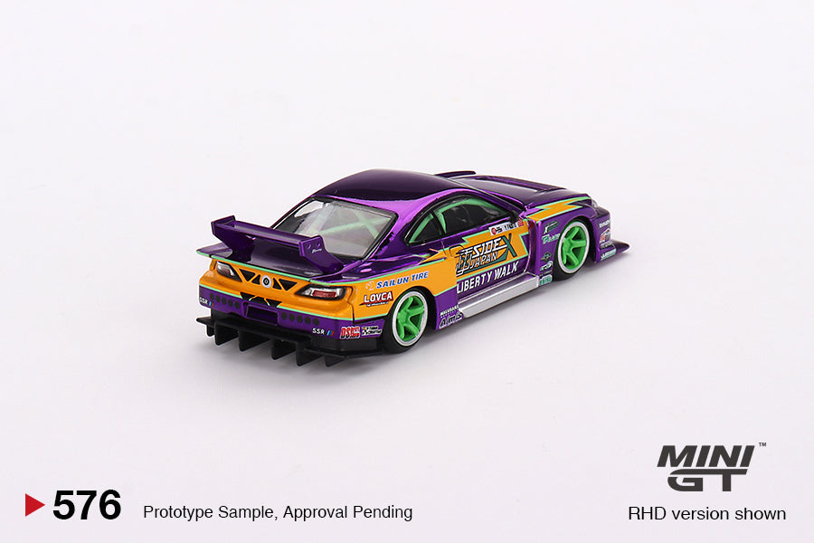 (Preorder) Mini GT 1:64 Nissan Silvia S15 LB-Super Silhouette #555 202